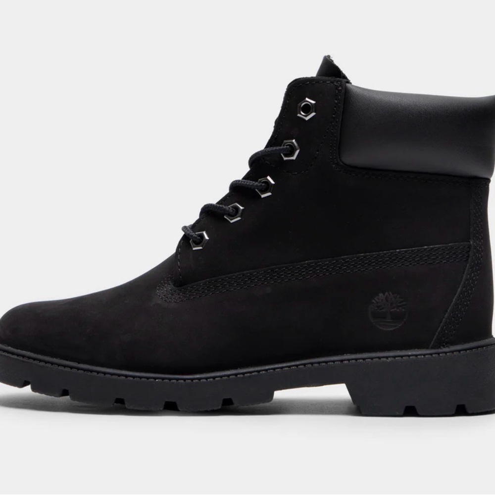 Timberland Classic Black Nubuck Boots
